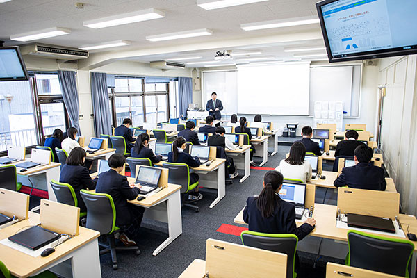 コンピューター室