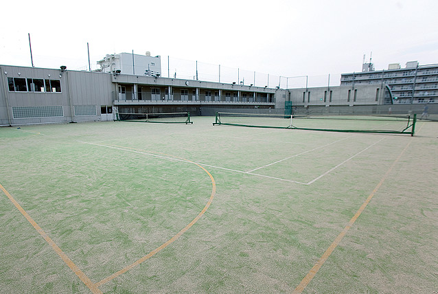 テニスコート